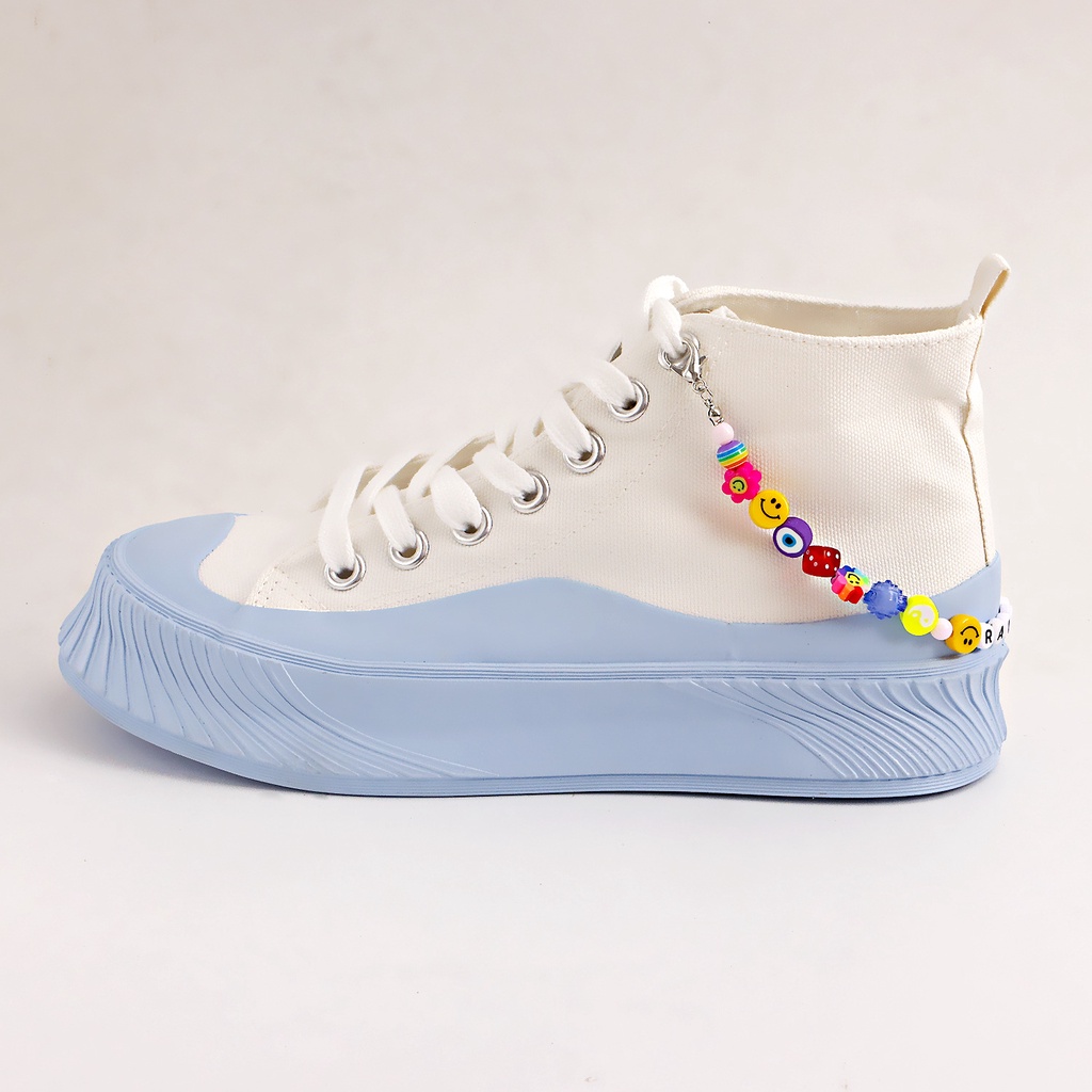 Phụ Kiện Dây Giày Mềm Xỏ Hạt Hình Chữ Cái/Hình Bướm/Chữ Cái Màu Sắc Cầu Vồng Dành Cho Nữ