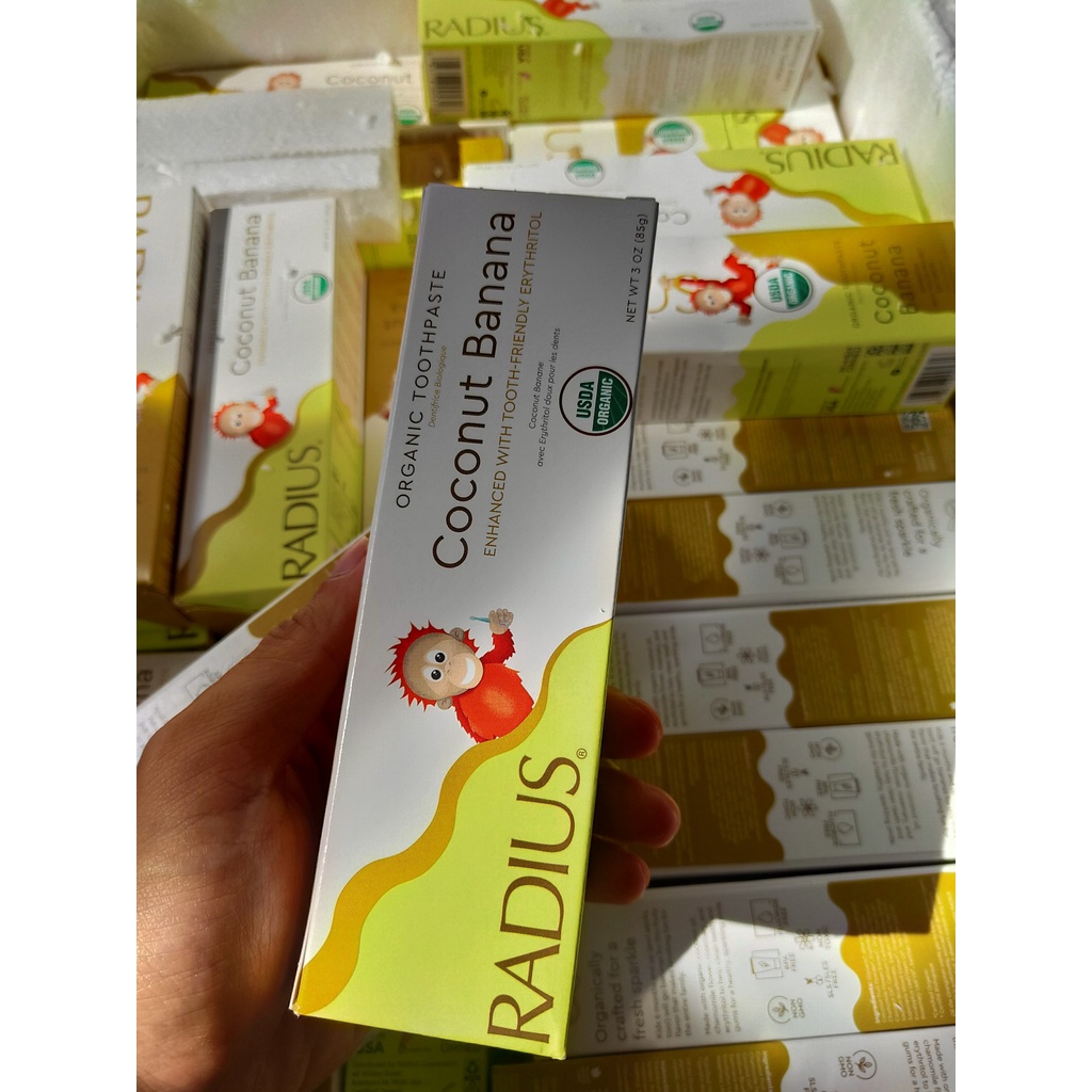 Kem đánh răng trẻ em hữu cơ Radius vị chuối dừa - Date: 5/2024 -Organic Coconut Banana Toothpaste 85gr - Nhà Hữu Cơ