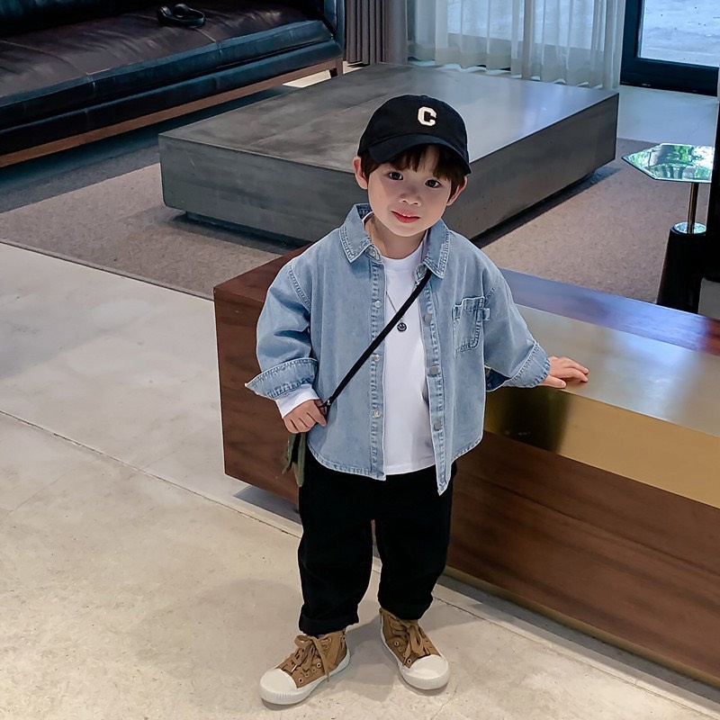 Áo denim dài tay màu nhạt đơn giản cho bé A875