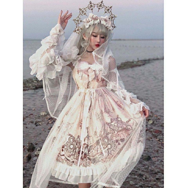 Váy lolita quyền lực kèm voan tay
