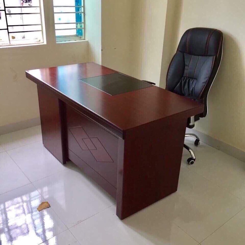Bàn giám đốc có hộc