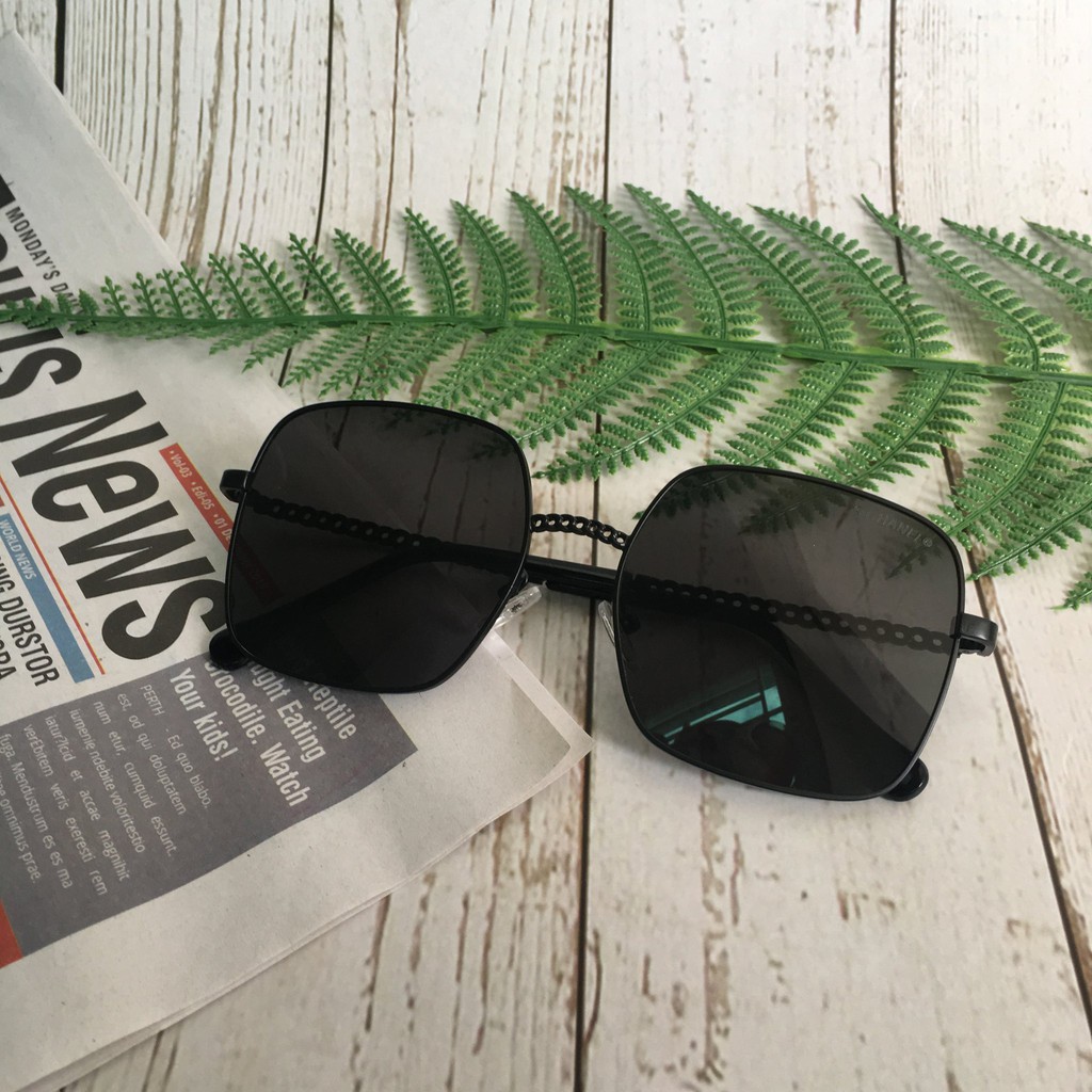 Mắt Kính Thời Trang Nữ Đen Huyền Phá Cách | BigBuy360 - bigbuy360.vn