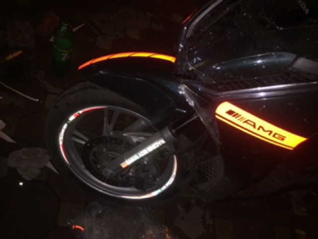 Tem vành chữ phản quang