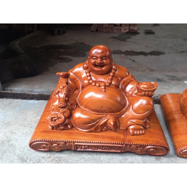 Di lạc ngồi 30