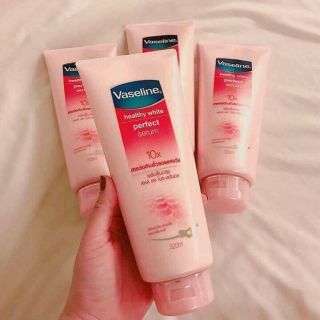 Kem dưỡng body Vaseline 10x 320ml thái lan