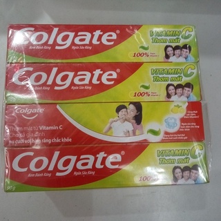 Kem đánh răng Colgate Vitamin C 90g