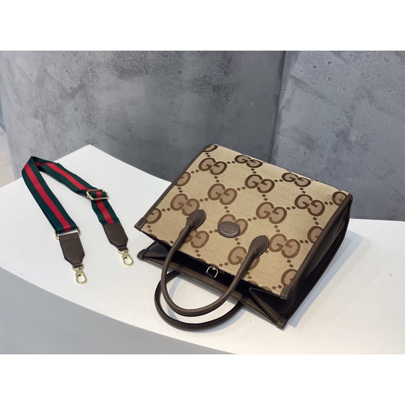 Túi xách gc fullbox hàng đẹp chất luợng siêu hot