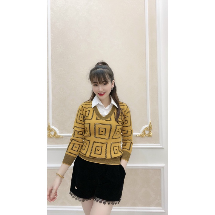 Áo len nữ tay dài, áo len kẻ ô phối cổ sơ mi siêu dễ thương chất len mềm mịn kiểu dáng gọn gàn form dễ mặc dễ phối đồ | BigBuy360 - bigbuy360.vn