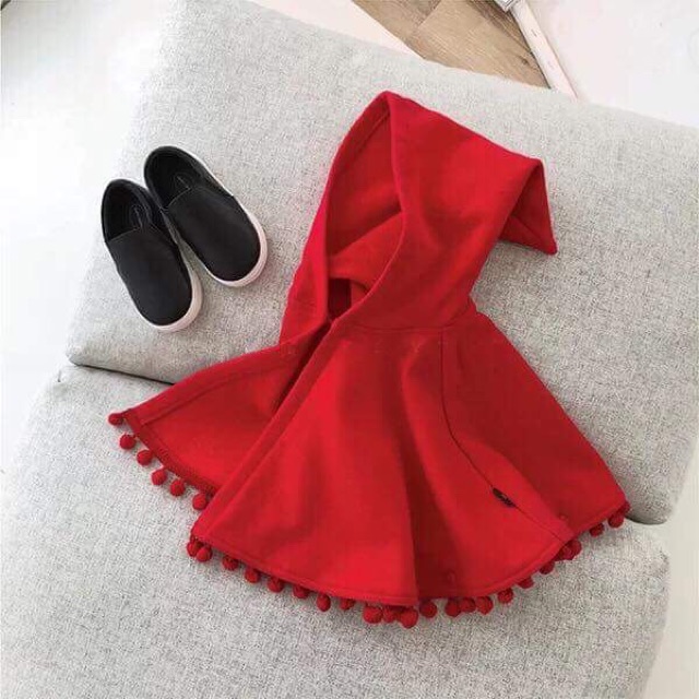 Áo choàng đỏ hải nguyễn