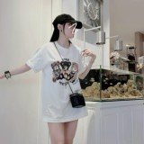 Áo Thun Hình Thêu Nổi Hình Gấu Victory Quảng Châu Cao Cấp - AT4