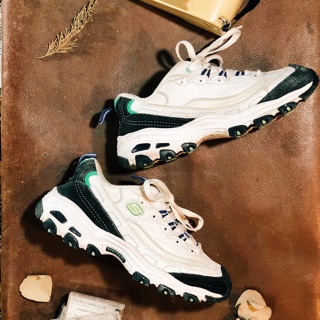 Skechers chính hãng 100%