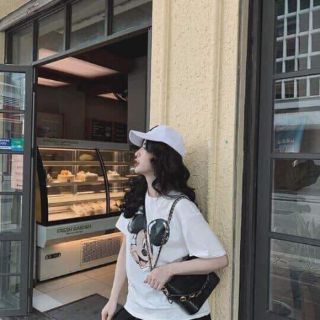 Áo in hình micky