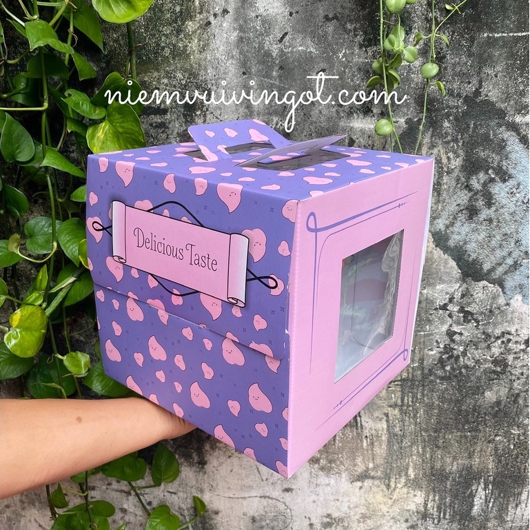 (25*25*25cm) Hộp Bánh Kem, Bánh Sinh Nhật ~ Cao Tím (set 5 hộp + đế vuông trắng)