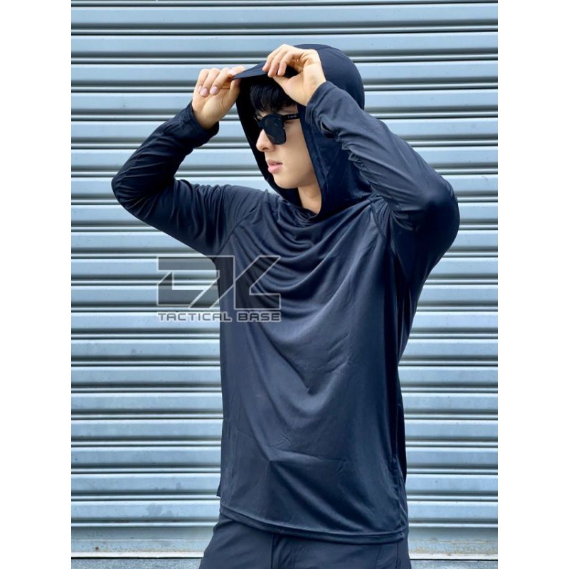 Áo Hoodie thể thao dài tay chống nắng.