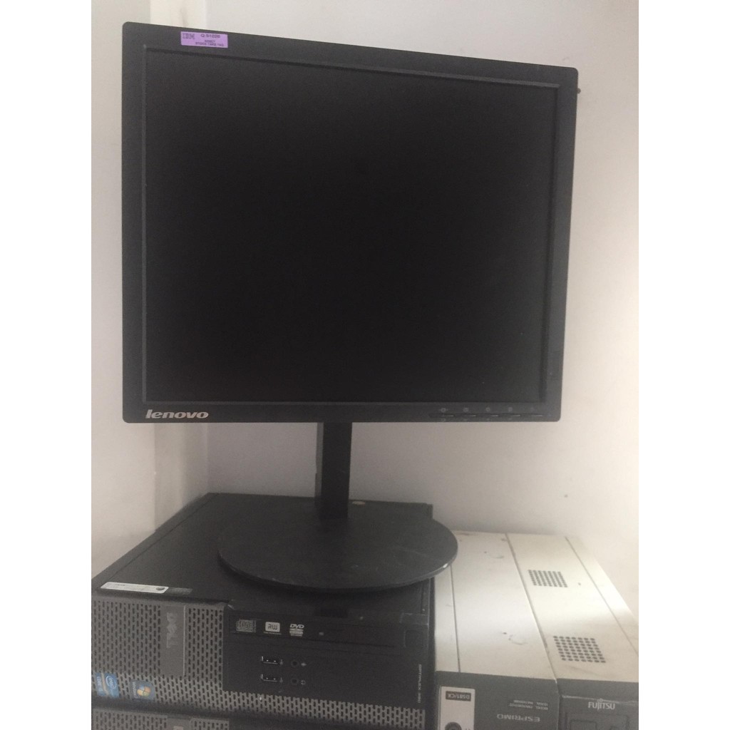 màn hình LCD 17 lenovo màu rất đẹp | BigBuy360 - bigbuy360.vn