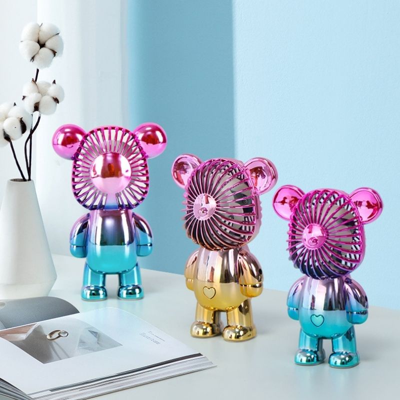Quạt tích điện cầm tay mini hình gấu Bearbrick siêu dễ thương có cổng sạc USB MIIBOOSHI D4.003.XAD