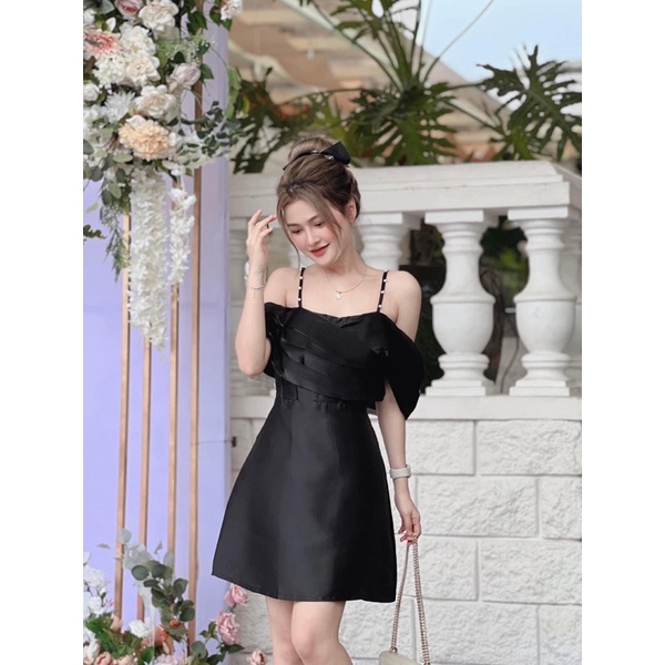 Váy nữ trễ vai bèo hai dây dự tiệc dáng xoè chất phi phối voan màu trắng đen V304 fullsize AĐ BOUTIQUE