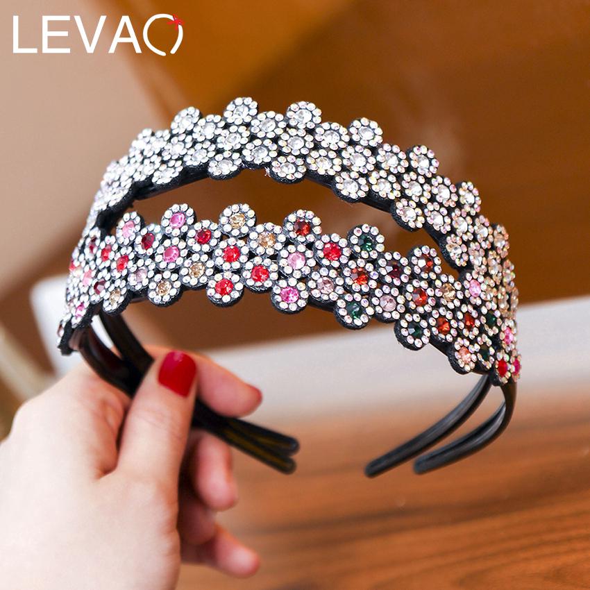 Băng đô đính đá sang trọng cho cô dâu