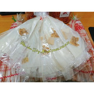 Bánh tráng muối xâu