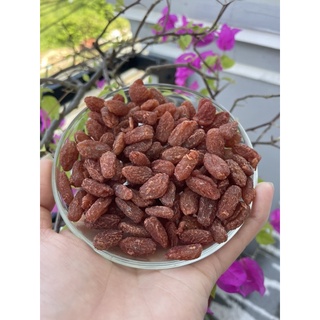 Mứt cau kiểng nhà làm. không chát, dẻo dai thơm ngọt vừa. 250GR.
