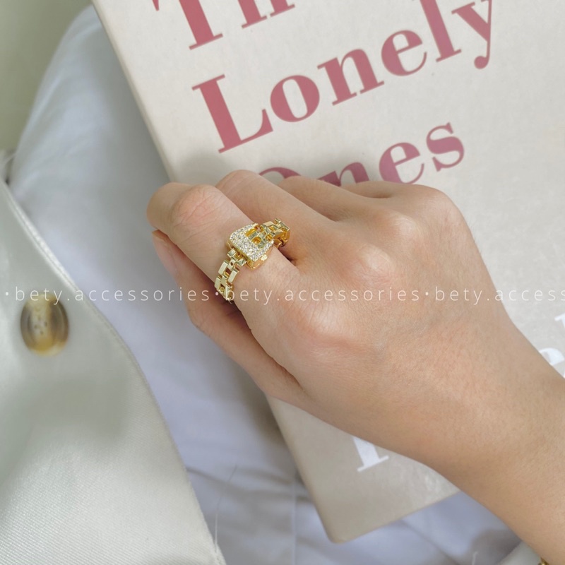 Nhẫn titan kiểu dáng xích phong cách hàn quốc Beli