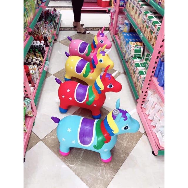THÚ NHÚN HƠI POLY VÀ TOYS HOUSE