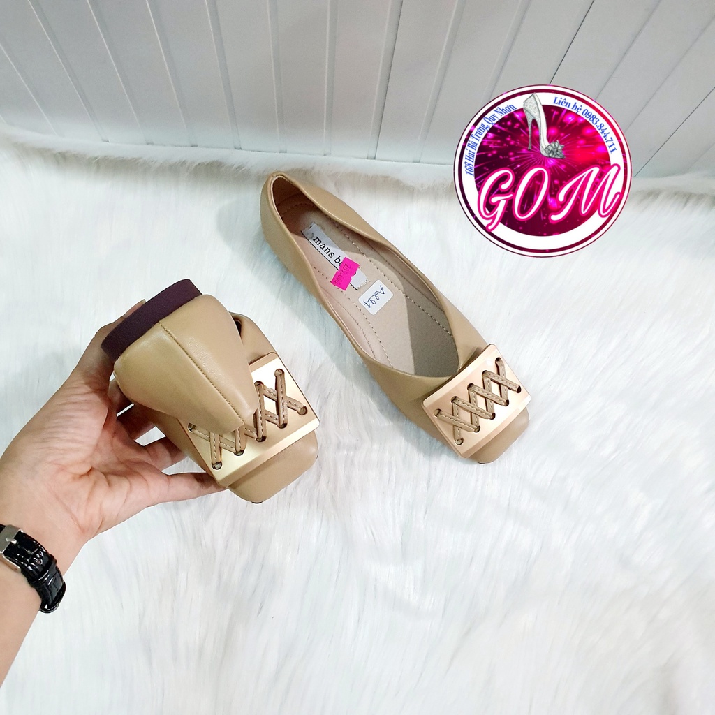 Giày búp bê mũi vuông khóa kim loại dây chéo