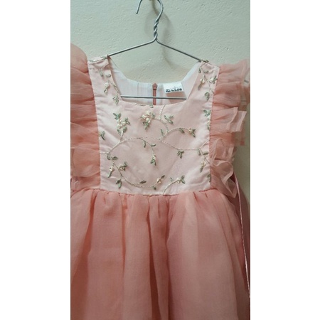 Váy công chúa cho bé gái