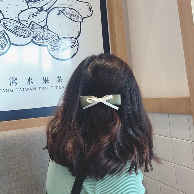 Kẹp tóc nơ ngang nhỏ phối trắng