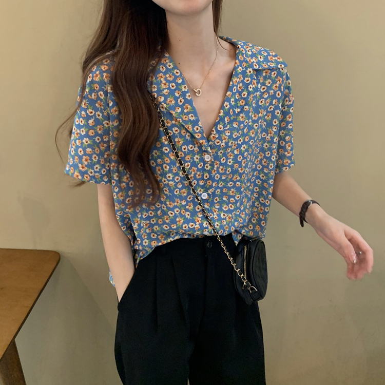 Áo Sơ Mi Nữ Tay Ngắn Họa Tiết Hoa Phong Cách Retro Hàn Quốc