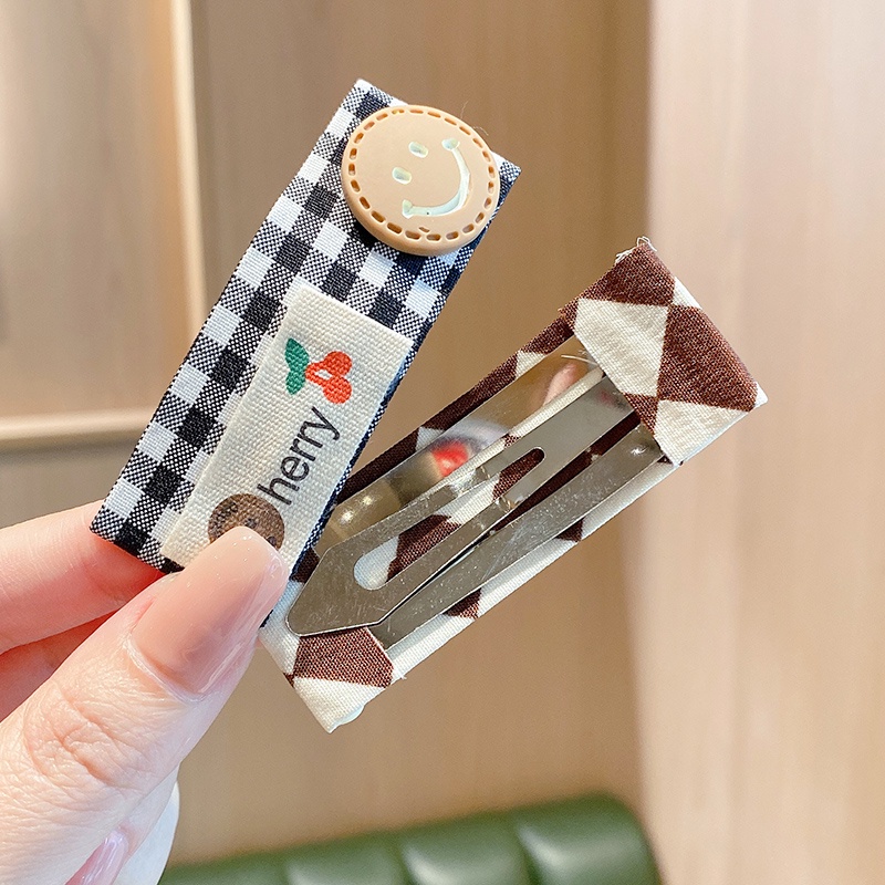 Kẹp tóc họa tiết hình gấu dễ thương cho bé gái