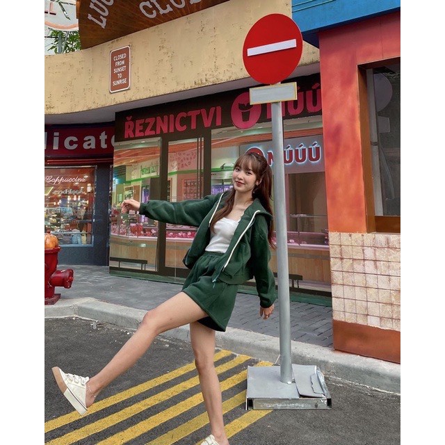 Set hoodie nỉ kéo khóa có mũ mix quần short nữ phong cách thể thao khỏe khoắn