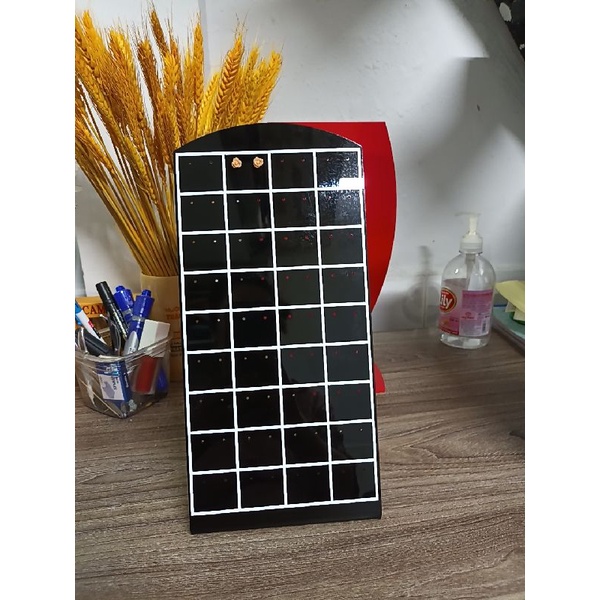 Khung treo bông tai đứng