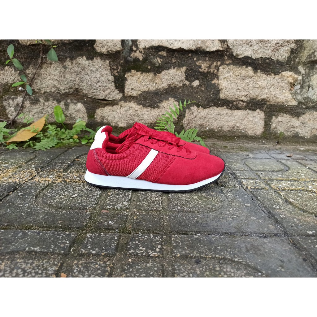 Giày Sneaker nữ hàng thương hiệu chính hãng [2hand 99%] - inbox chọn mẫu