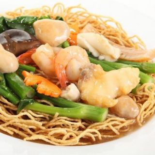 Mì chiên giòn