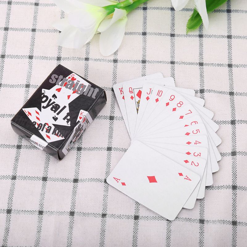 Bộ bài tây mini đồ chơi để mang đi du lịch tiện lợi