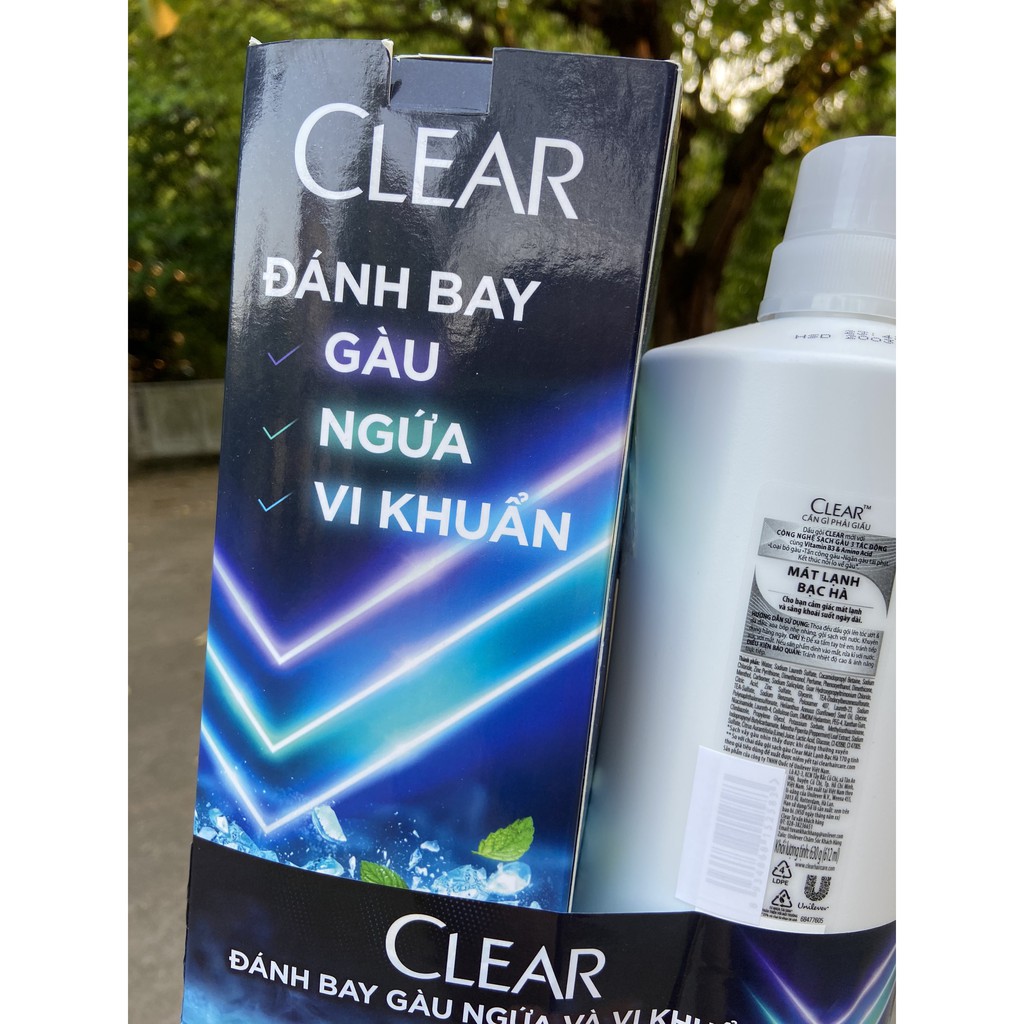 DẦU GỘI ĐẦU CLEAR BẠC HÀ 630g TẶNG KHĂN