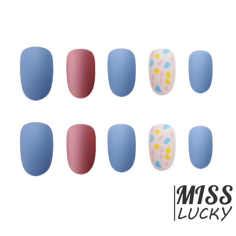 ❤HHN-VN 24PCS Fashionable Blue and Graffiti Pattern Wearable Fake Nails Short Round Head Lady Full Cover Finished Finger