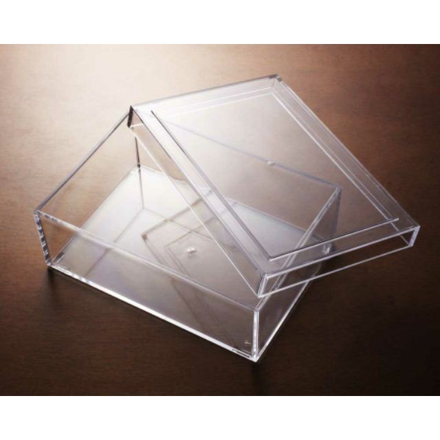 Hộp mica, đựng thẻ bài cao cấp