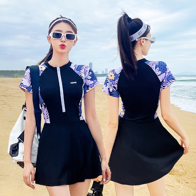 Đồ bơi thiết kế phong cách Hàn Quốc thời trang năng động cho nữ