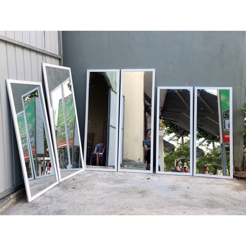 gương trắng tinh khôi ib đặt