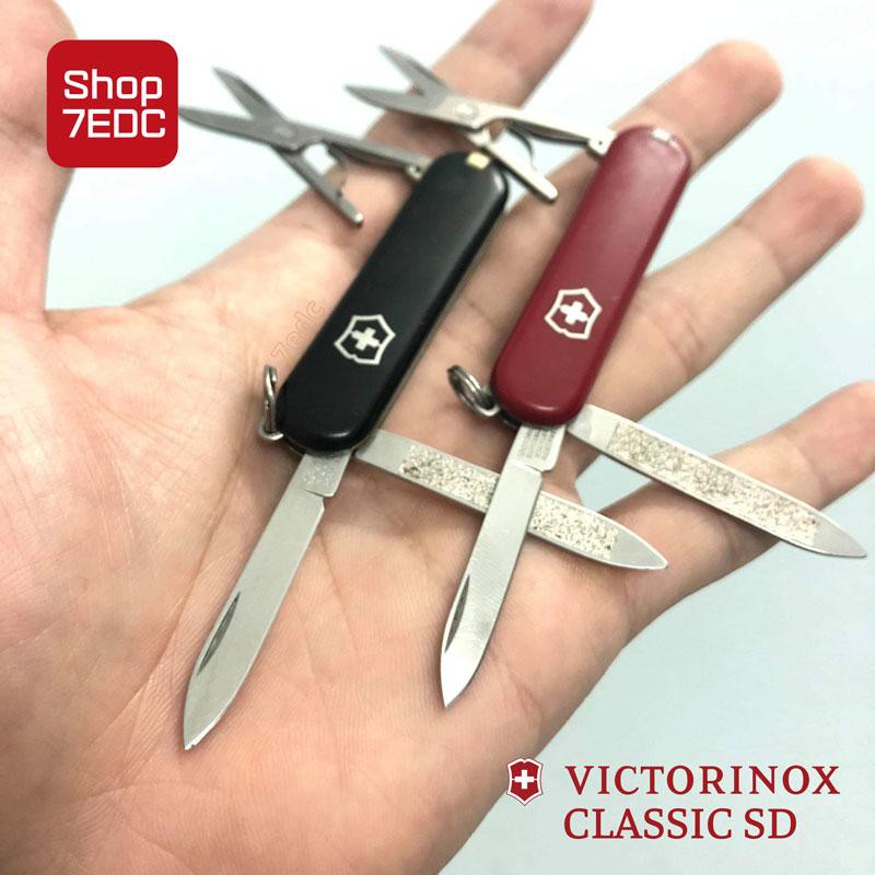 Dao đa năng Victorinox Classic (tặng móc treo)