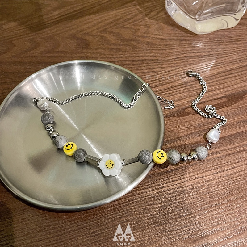 Vòng cổ choker mặt hình xúc xắc ngọc trai đầu lâu bướm và mặt cười phong cách Hàn Quốc cho nam nữ