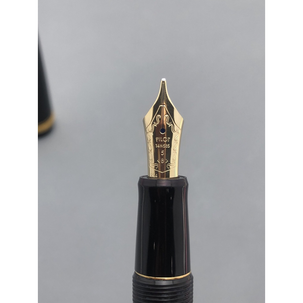 Bút mực Pilot Custom 74 B Nib Made in Japan