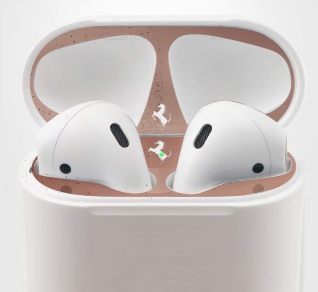 Film dán chống bẩn airpods bản độ thêm hình