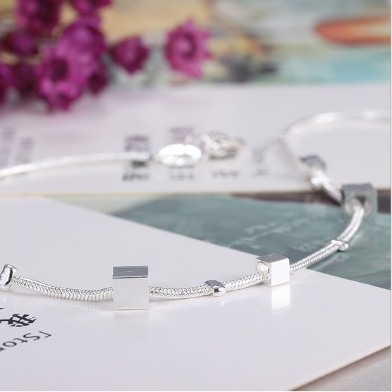 Lắc chân mẫu mới BM88, hình khối vuông , xinh xắn S925 sale giá rẻ | BigBuy360 - bigbuy360.vn