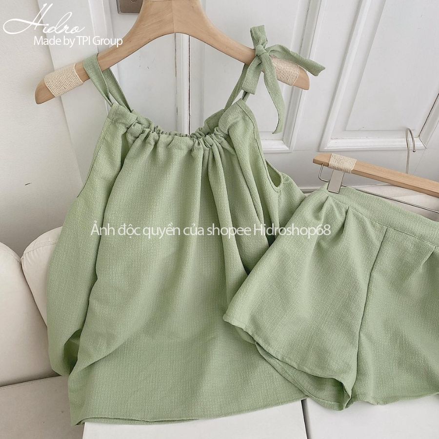 Set Áo Khoét Vai Buộc Nơ Phối Quần Sooc Form Rộng Xanh Bơ Siêu Xinh