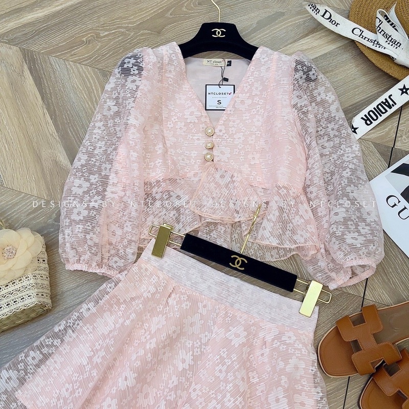 Set áo sơ mi peplum mix quần váy tơ hoa nt closet