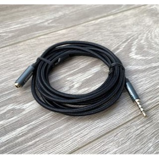 Cáp nối dài Audio 3.5mm 3 nấc  ( 1.5M 40674 , 2M  40675 ) Ugreen (hỗ trợ mic và tai nghe)