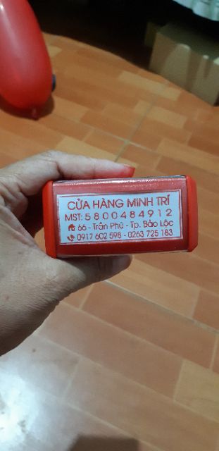 Khắc dấu cửa hàng